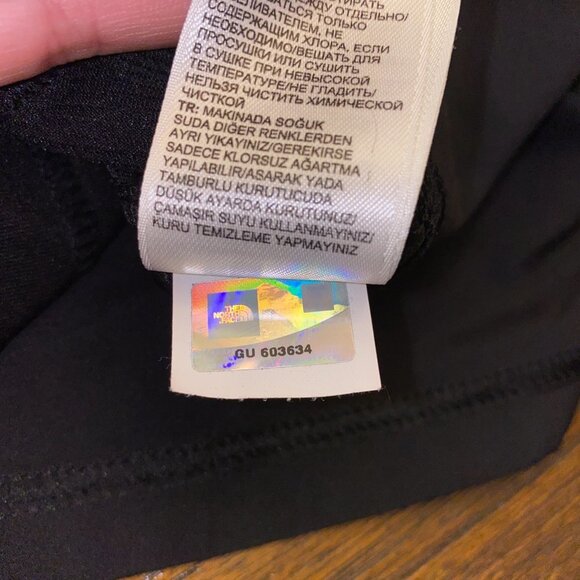 The North Face Black Drawstring Shorts - Picture 12 of 12